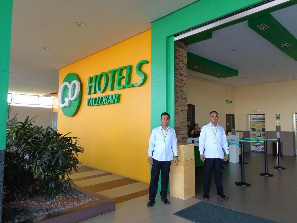 Go Hotels טקלובן מראה חיצוני תמונה