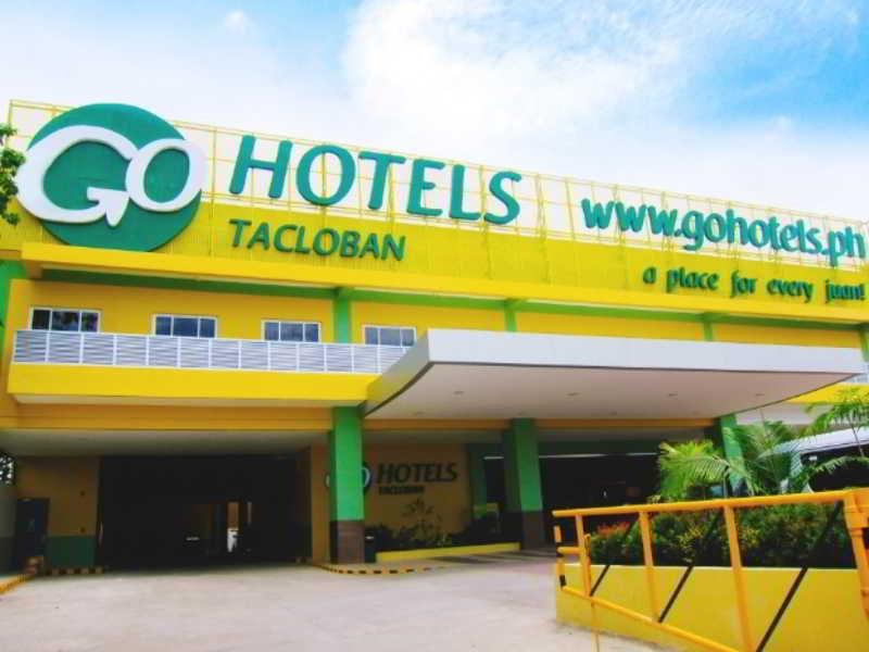 Go Hotels טקלובן מראה חיצוני תמונה